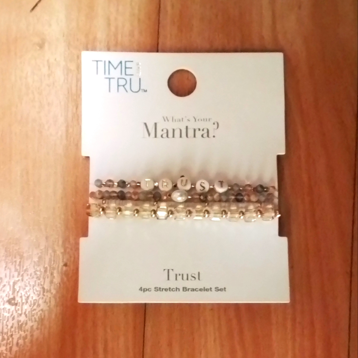 Nwt Stackable Bracelet Set 6$